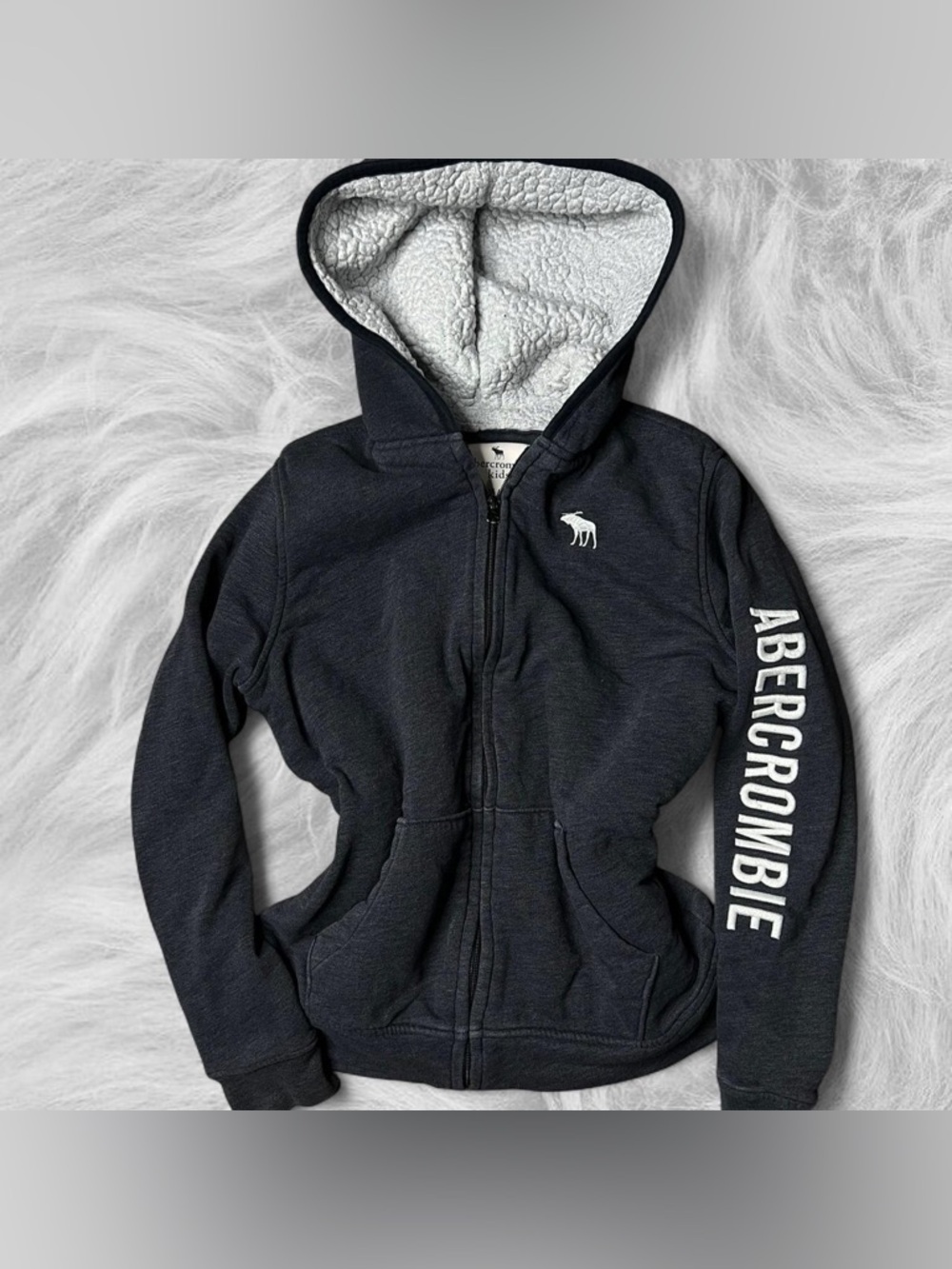 🐾Y2K grunge Sherpa lined Abercrombie & fitch zip up sweater🐾